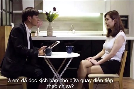 Nữ thư ký bím đẹp Joo Hye-won chuyên phục vụ khách